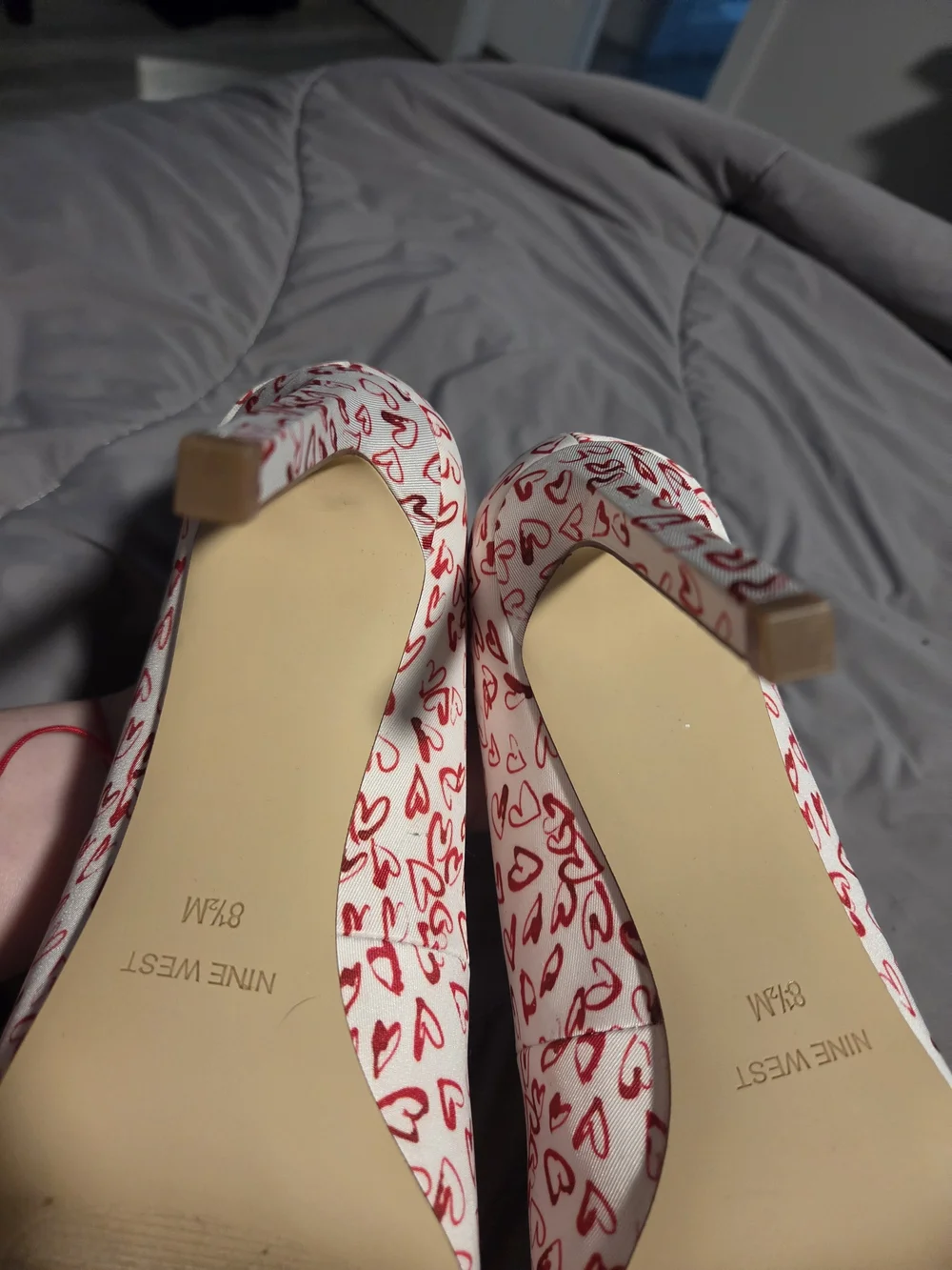 Nine West Women's White Pumps with Red Heart Print
